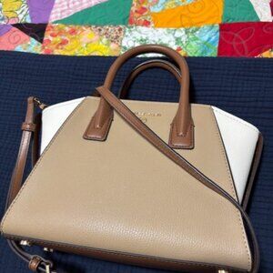 Michael Kors Crossbody Handbag